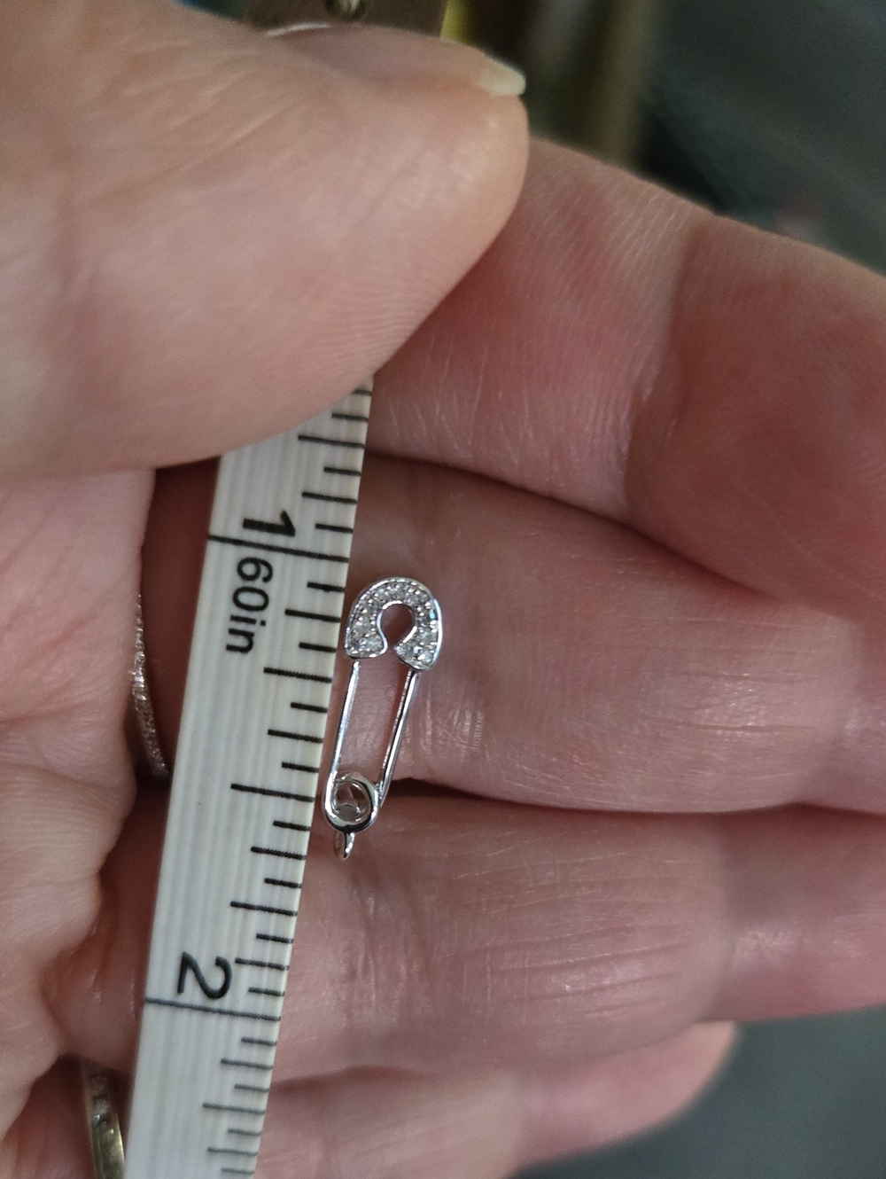 NWT EFFY DIAMOND SAFETY PIN STUDS EARRINGS STERLING SILVER 💙 - Picture 5 of 6